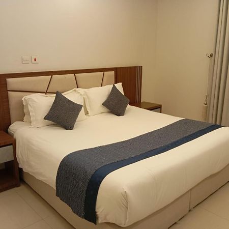 Remaz Suites Hotel Al Al Jubail Extérieur photo