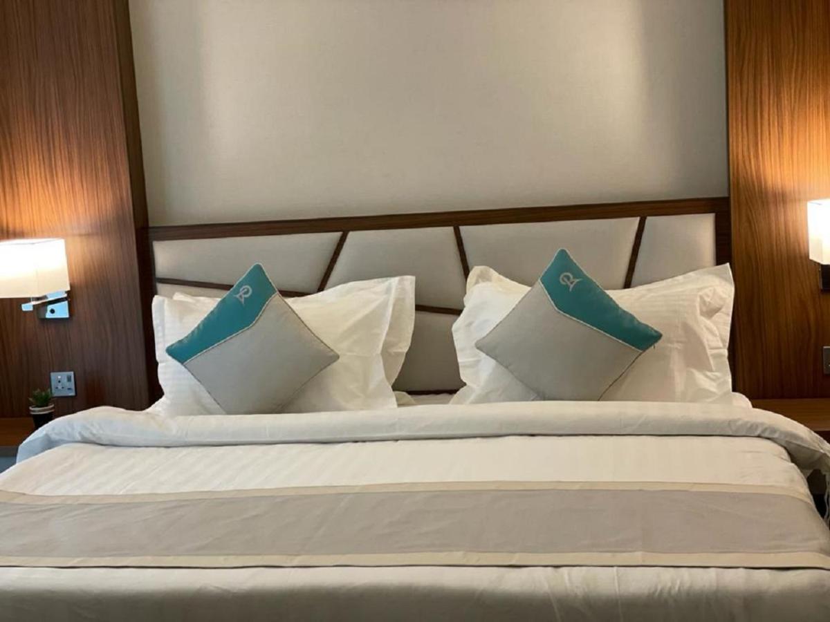 Remaz Suites Hotel Al Al Jubail Extérieur photo