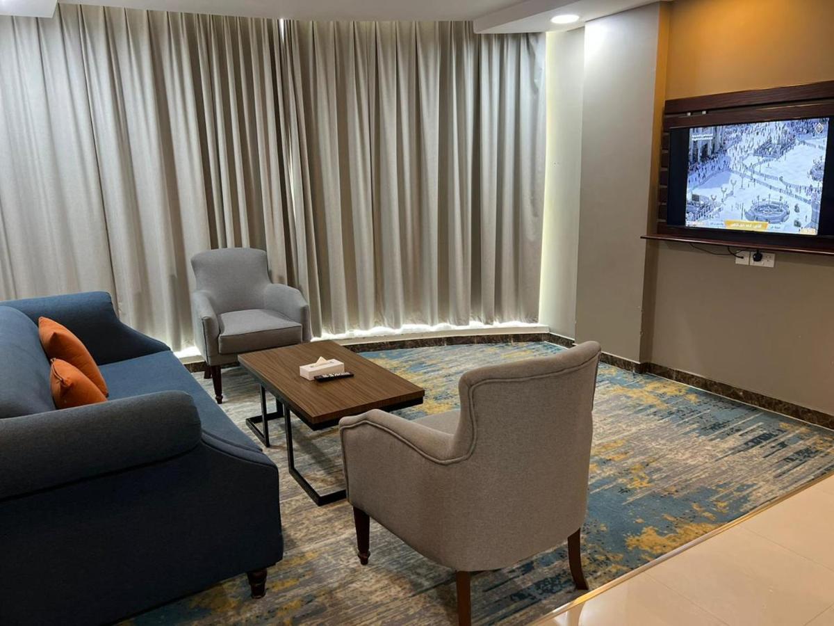 Remaz Suites Hotel Al Al Jubail Extérieur photo