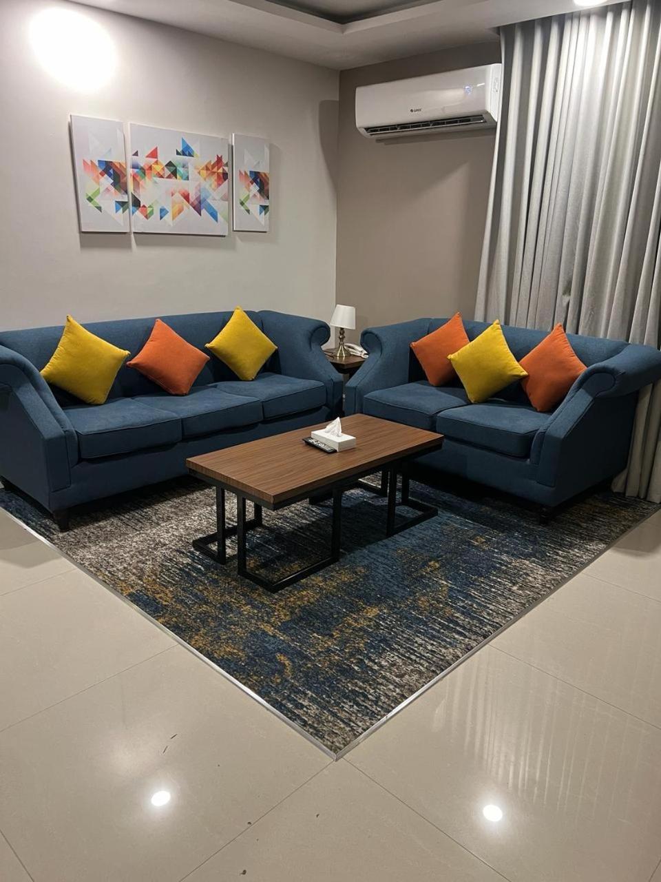 Remaz Suites Hotel Al Al Jubail Extérieur photo