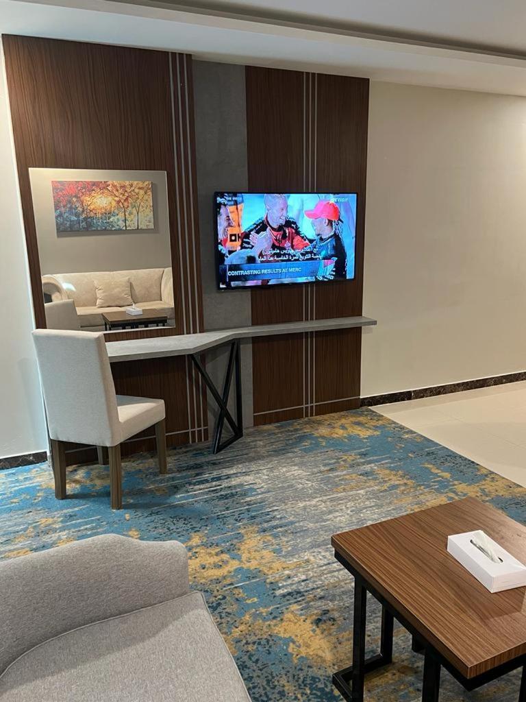 Remaz Suites Hotel Al Al Jubail Extérieur photo